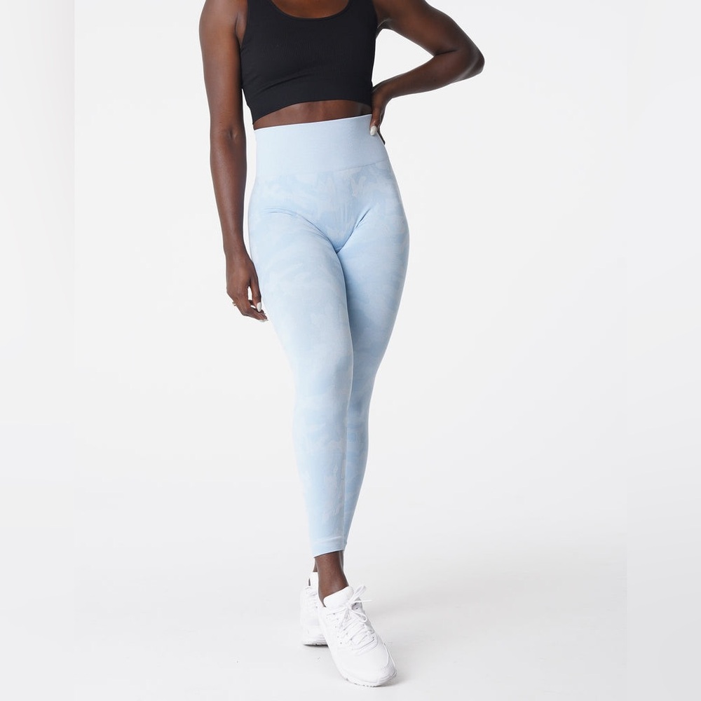 NVGTN Icy Blue‎ Camo Seamless Leggings size XS